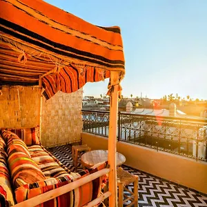 riad-zazz.marrakeshhotelsmorocco.com/