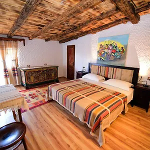 **** Hotel Tradita Albânia